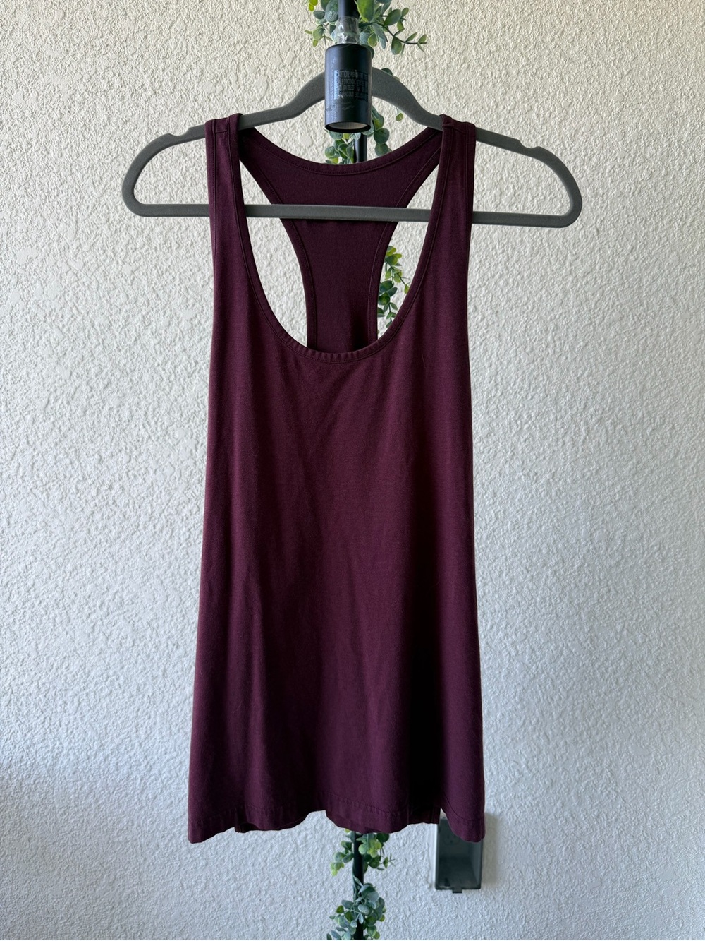 Alphalete Men's Racerback Tank Top - Burgundy